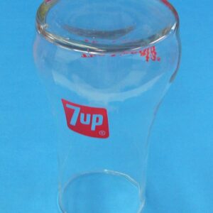 vintage 7 up the uncola upside down glass