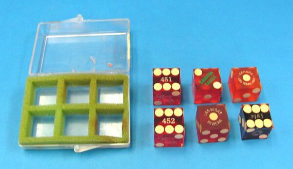 Six Las Vegas Dice in Plastic Case-2