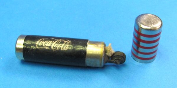Vintage Coca Cola Cylinder Lighter-2