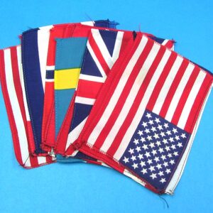 String of Flags (Pre-Owned)-2
