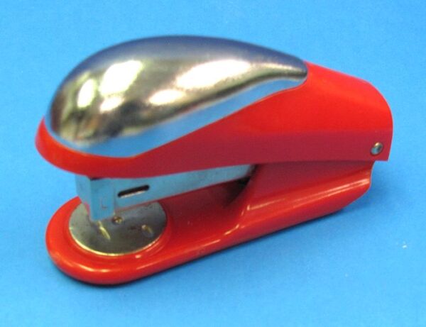 shock stapler red 2