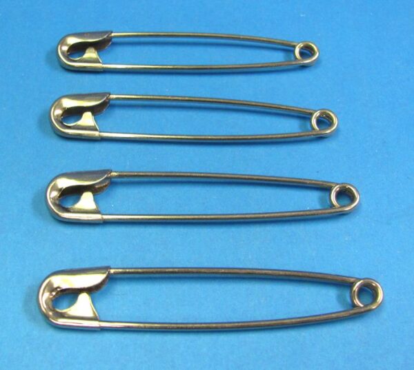 Linking Pins (Jerry Andrus) Winkler's Magic Warehouse