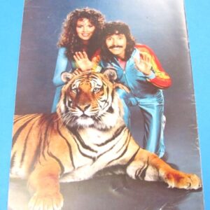 doug henning's program booklet (signed by doug & debby)