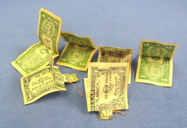 vintage spring bills (unknown maker; cut strings)