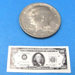 miniature one hundred dollar bill novelty