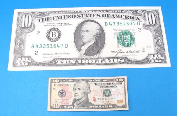realistic jumbo ten dollar bill
