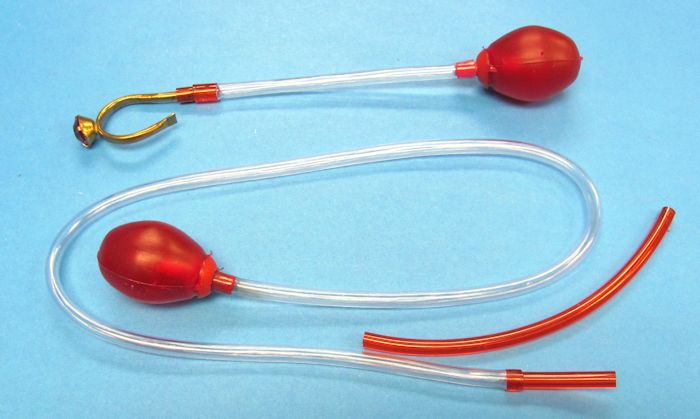 vintage squirt ring (rose colored gem)