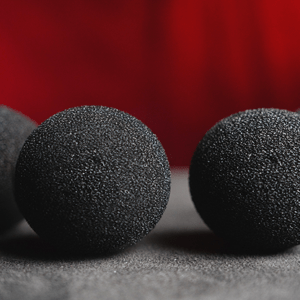 sponge balls 2 inch black 4 pack (murphy's magic)