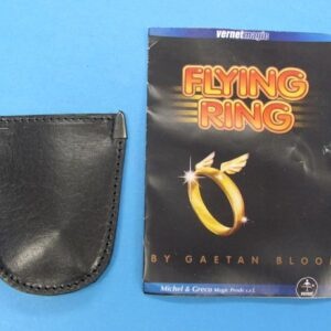 flying ring by gaetan bloom (vernet)