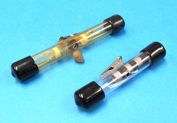 pair of invisible thread reels (pre owned)