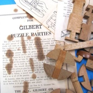 misc. puzzle pieces lot