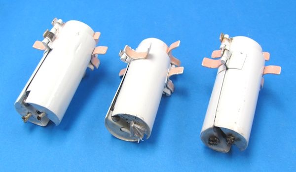 multiplying candles (lot of 3) right hand (second lot)